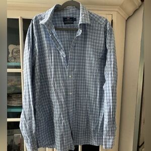 Men’s vineyard vines, long sleeve button-down